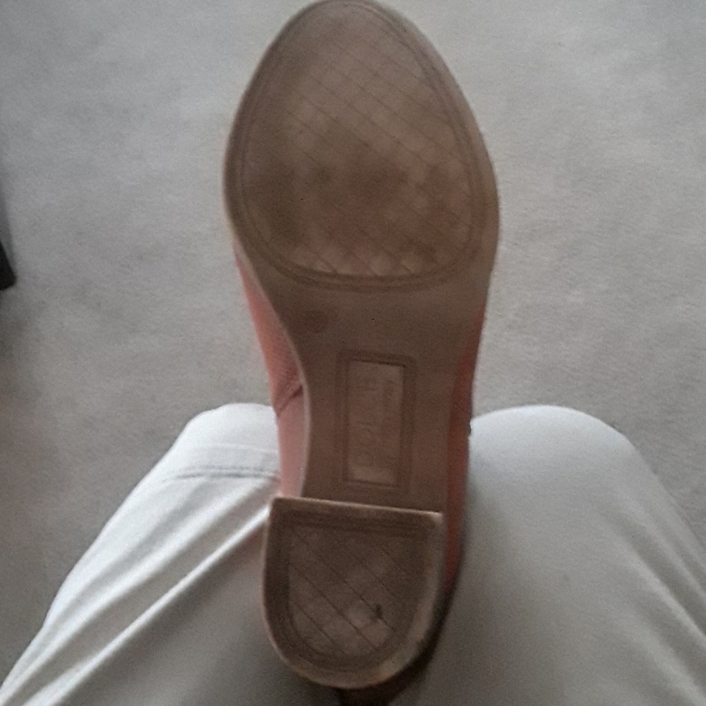 Boots - Picture 5 of 6